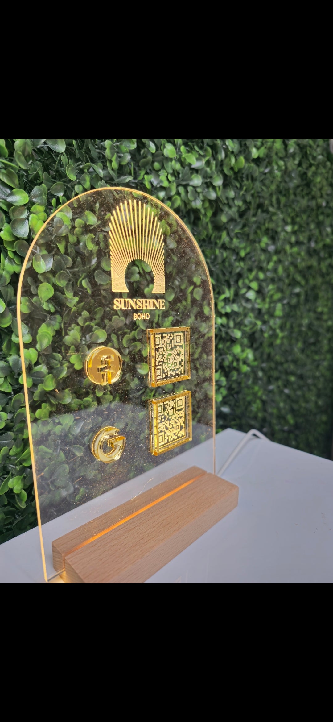 Plaque médias sociaux lampe avec gravure