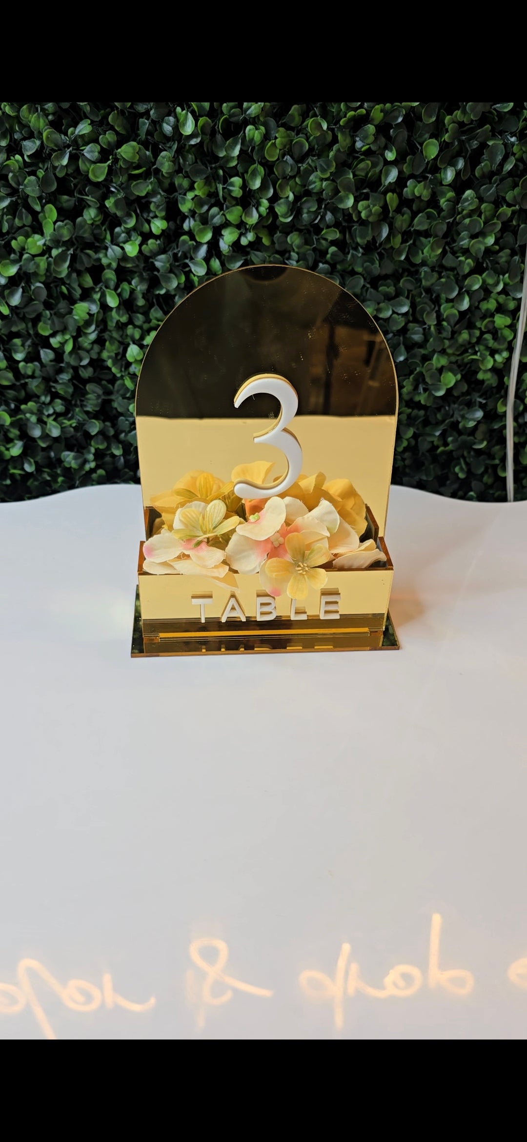 Numéro de table avec socle vase