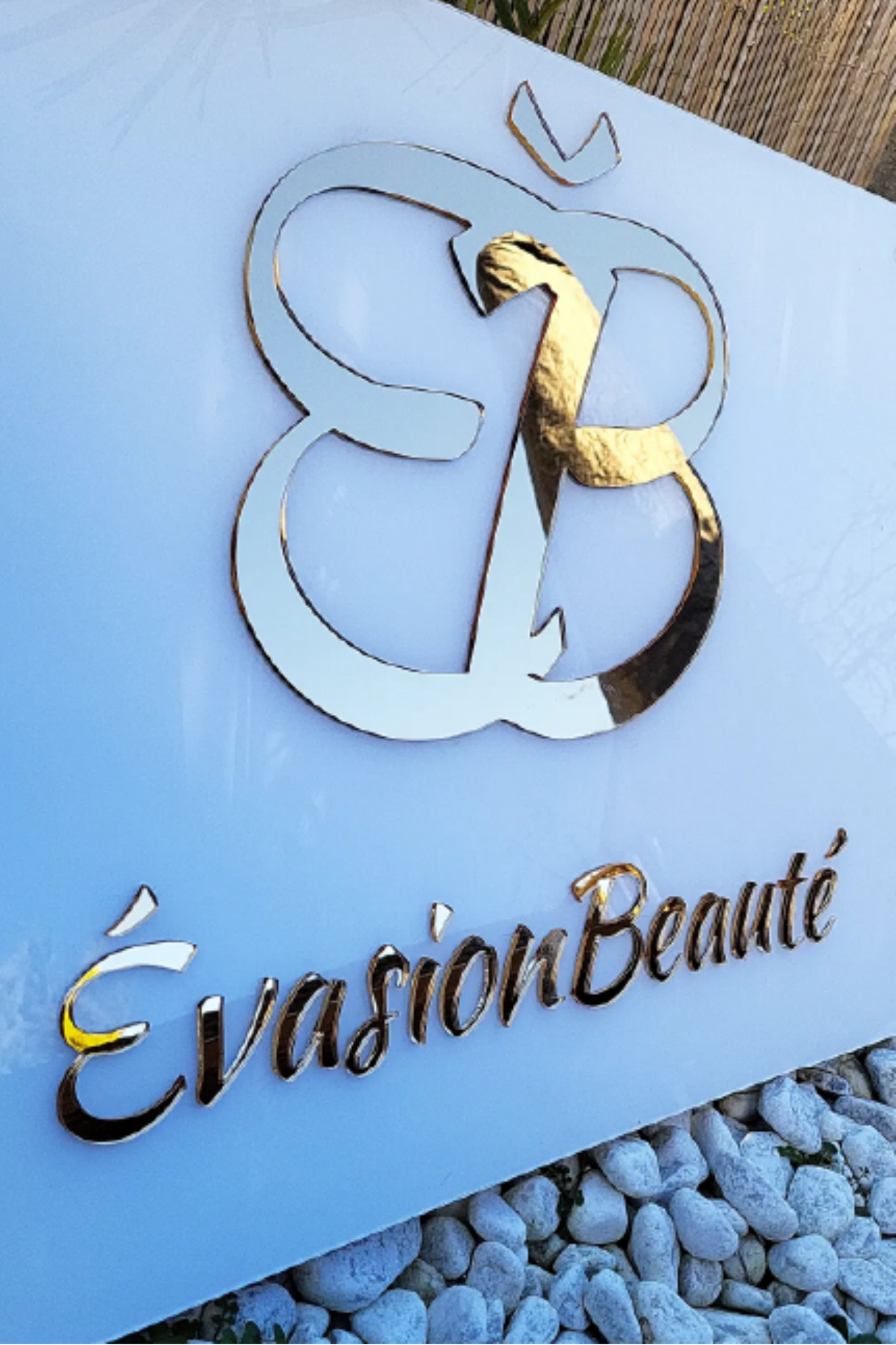 Enseigne commerciale en 3D ( SUR DEVIS )