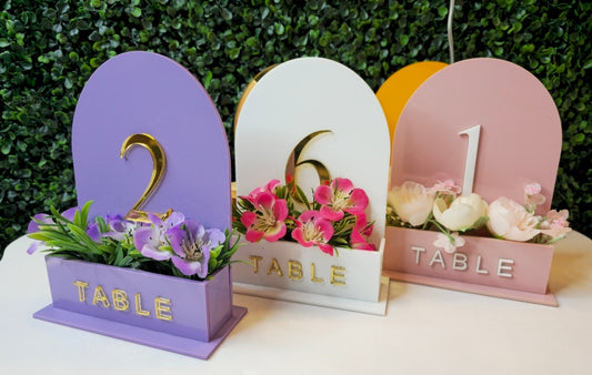 Numéro de table avec socle vase